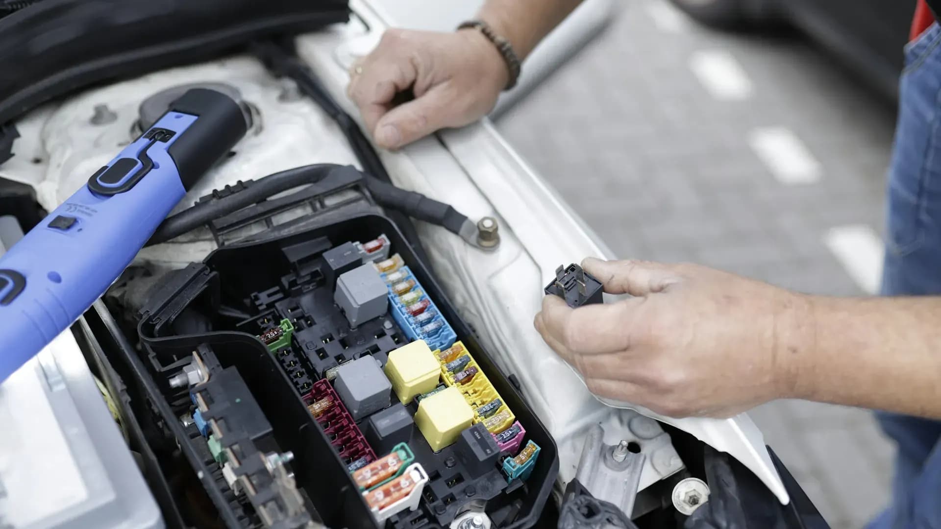 Automobilio elektros remontas